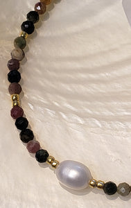 Bracelet Rainbow Flourite Gemstone and Fresh Water Pearl Gold Filled